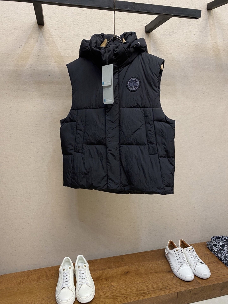 Can*a G00se down jackets